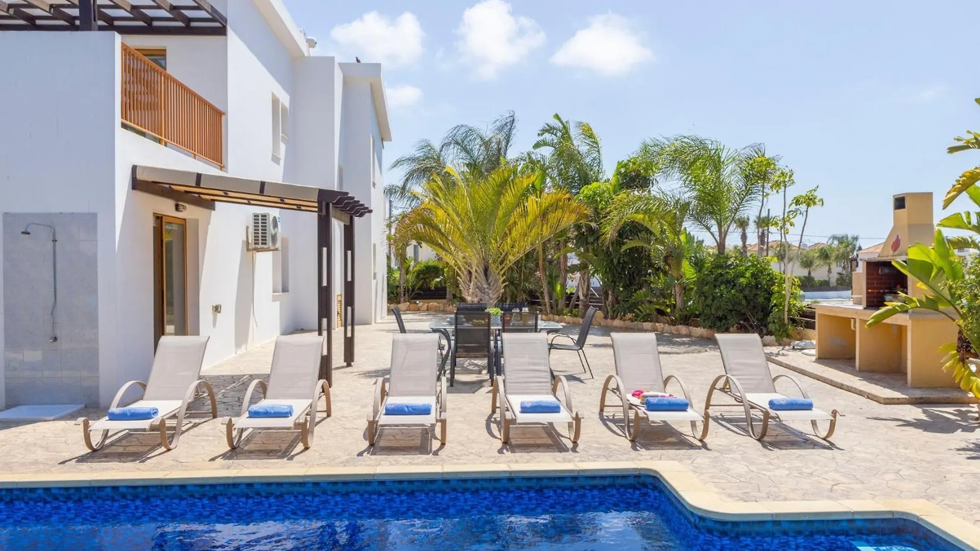 Angel Villa Αγία Νάπα 0*,