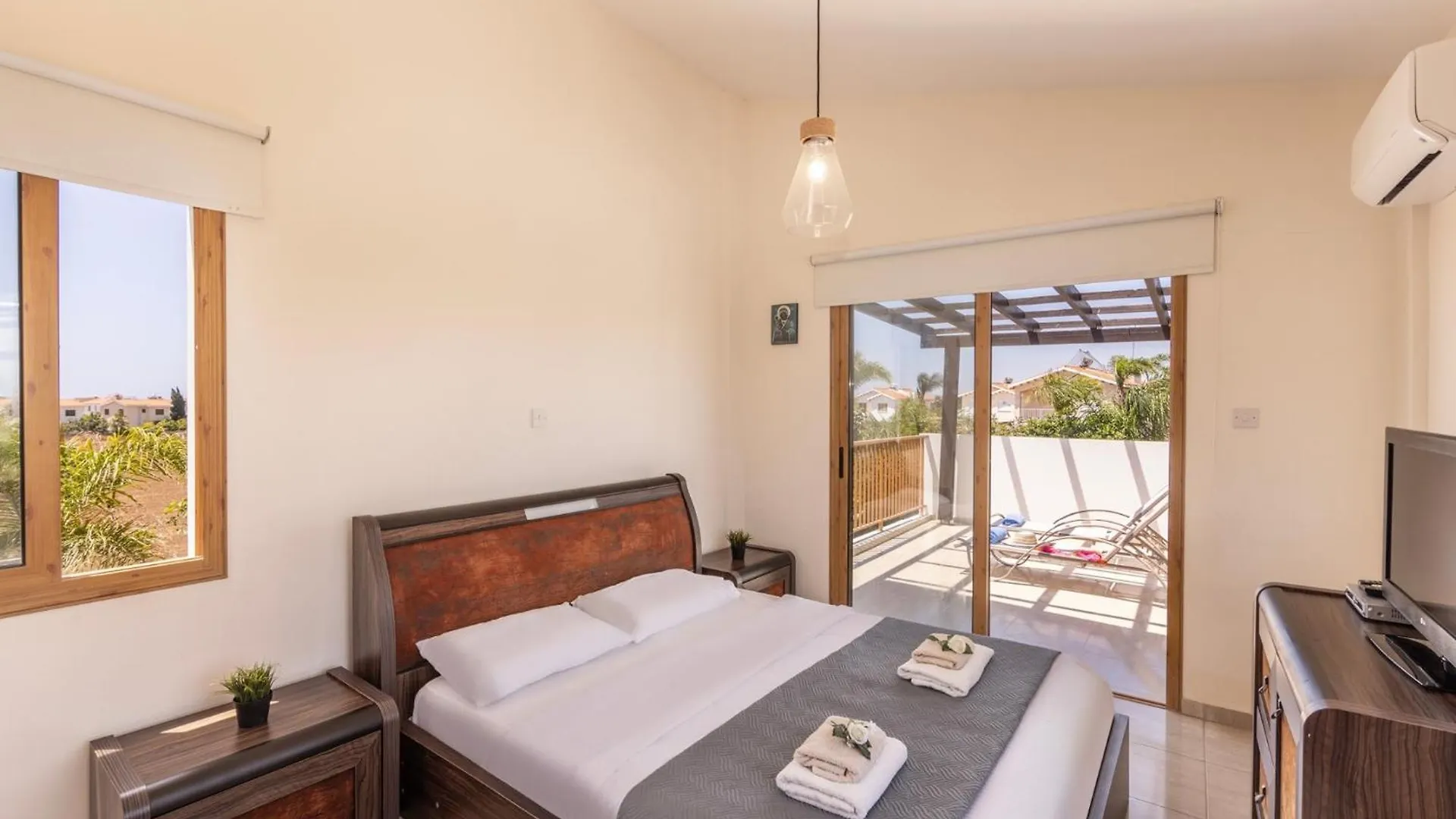 Angel Villa Αγία Νάπα Κύπρος